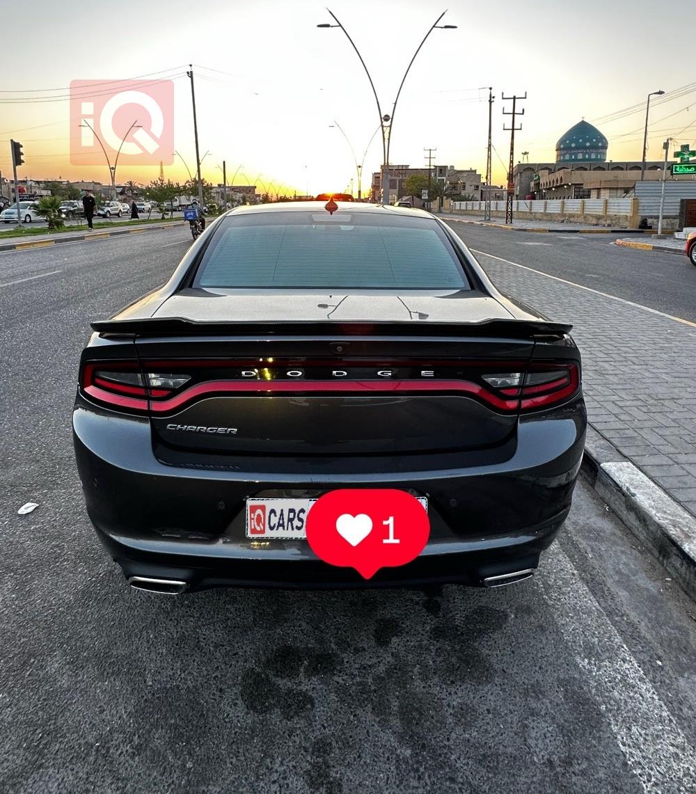 دودج تشارجر